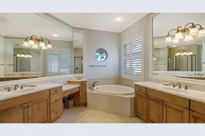 7519 Mizner Reserve Court, Lakewood Ranch, FL 34202 - Photo 23