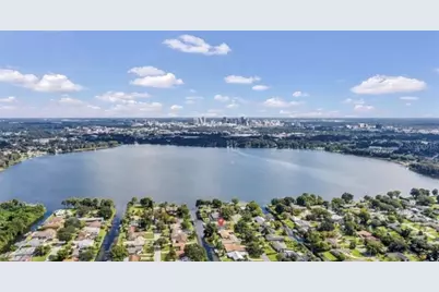 2407 Reef Court, Orlando, FL 32805 - Photo 3