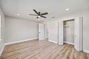 2770 Wood St, Sarasota, FL 34237 - Photo 33