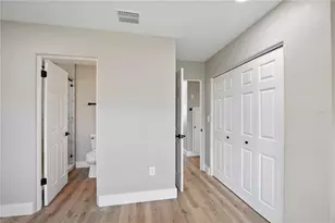 2770 Wood St, Sarasota, FL 34237 - Photo 17