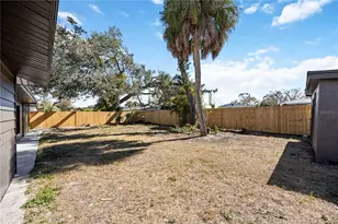 2770 Wood St, Sarasota, FL 34237 - Photo 43