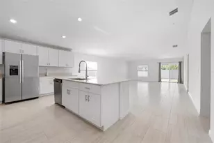 13156 Shimmering Amethyst Ct, Parrish, FL 34219 - Photo 11