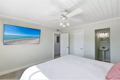 765 John Ringling Boulevard #23, Sarasota, FL 34236 - Photo 13