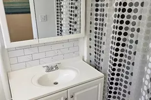 103 32nd St NW, Bradenton, FL 34205 - Photo 5