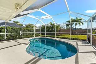 5723 1st Ave Dr W, Bradenton, FL 34209 - Photo 35