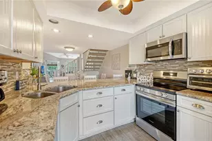 1350 Siesta Bayside Dr, Sarasota, FL 34242 - Photo 7