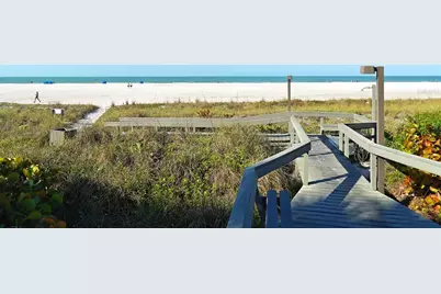 1350 Siesta Bayside Drive #1350B, Sarasota, FL 34242 - Photo 43