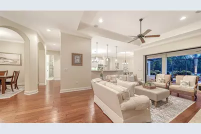 15404 Linn Park Terrace, Lakewood Ranch, FL 34202 - Photo 11