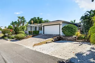 550 De Narvaez Dr, Longboat Key, FL 34228 - Photo 5