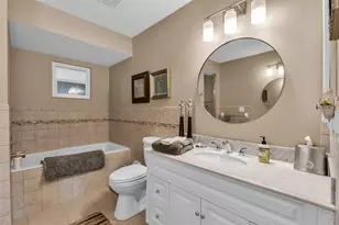 3406 Avenida Madera, Bradenton, FL 34210 - Photo 23