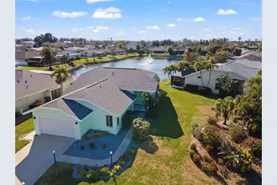 5110 86th Street Court W, Bradenton, FL 34210 - Photo 1