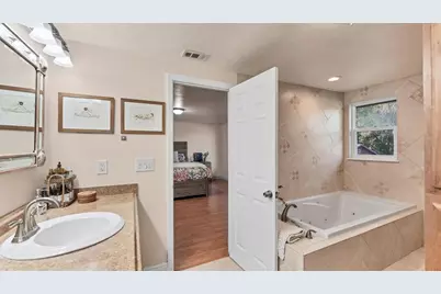 5237 Turtle Creek Lane, Sarasota, FL 34232 - Photo 19