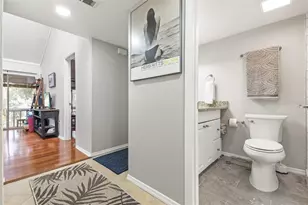 2224 Bahia Vista St, Sarasota, FL 34239 - Photo 17