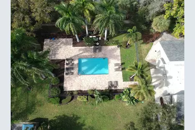 2224 Bahia Vista Street #E6, Sarasota, FL 34239 - Photo 13