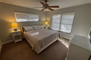 1335 Glendale Cir W, Sarasota, FL 34232 - Photo 11