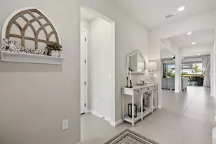 5876 Silverside Pne Ct, Lakewood Ranch, FL 34211 - Photo 17