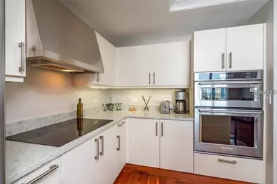 1350 Main Street #1404, Sarasota, FL 34236 - Photo 13