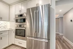 5780 Midnight Pass Rd, Sarasota, FL 34242 - Photo 5