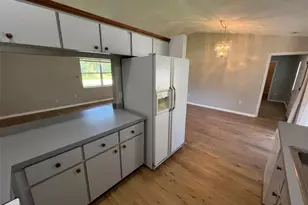 2426 Seagull Ln, North Port, FL 34286 - Photo 9