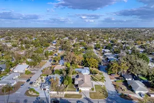 2411 Valencia Dr, Sarasota, FL 34239 - Photo 53
