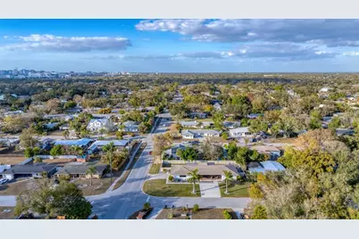 2411 Valencia Drive, Sarasota, FL 34239 - Photo 55