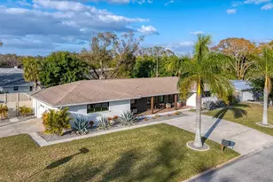 2411 Valencia Dr, Sarasota, FL 34239 - Photo 59