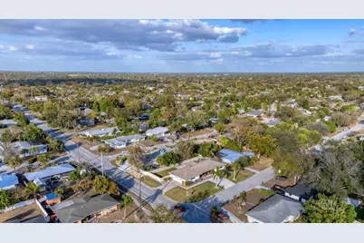 2411 Valencia Drive, Sarasota, FL 34239 - Photo 51
