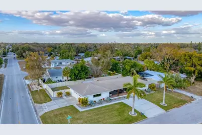 2411 Valencia Drive, Sarasota, FL 34239 - Photo 57