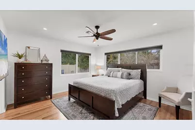 2411 Valencia Drive, Sarasota, FL 34239 - Photo 29