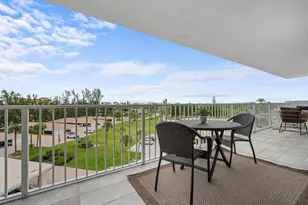 2295 Gulf of Mexico Dr, Longboat Key, FL 34228 - Photo 27