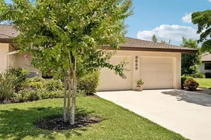 3639 Muirfield Dr, Sarasota, FL 34238 - Photo 3