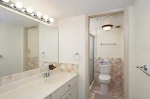 1770 Benjamin Franklin Dr, Sarasota, FL 34236 - Photo 27