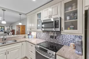 1508 Pelican Cove Rd, Sarasota, FL 34231 - Photo 5