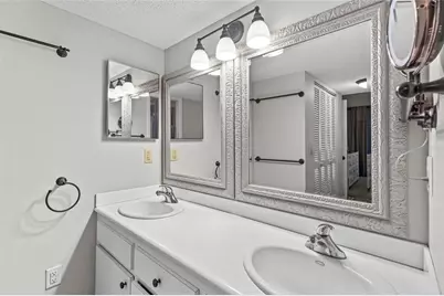 1508 Pelican Cove Road #132, Sarasota, FL 34231 - Photo 17