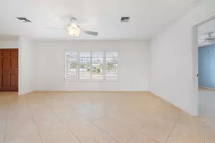 8219 Timber Lake Ln, Sarasota, FL 34243 - Photo 13