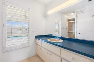 8219 Timber Lake Ln, Sarasota, FL 34243 - Photo 21