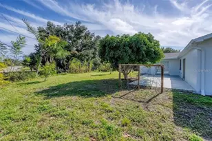 4289 Yucatan Cir, Port Charlotte, FL 33948 - Photo 31