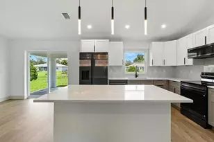 2692 Pretzel Ln, North Port, FL 34286 - Photo 11