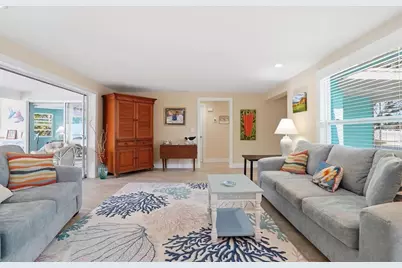 204 84th Street, Holmes Beach, FL 34217 - Photo 11