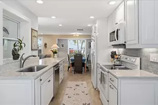 204 84th St, Holmes Beach, FL 34217 - Photo 21