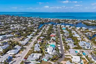 204 84th St, Holmes Beach, FL 34217 - Photo 45