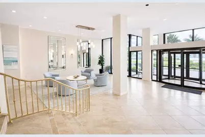 707 S Gulfstream Avenue #307, Sarasota, FL 34236 - Photo 7