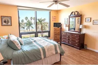 707 S Gulfstream Avenue #307, Sarasota, FL 34236 - Photo 7
