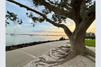 707 S Gulfstream Avenue #307, Sarasota, FL 34236 - Photo 29