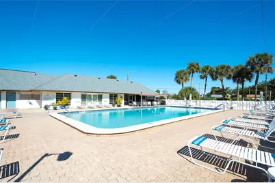 4202 35th Avenue W #7, Bradenton, FL 34205 - Photo 17