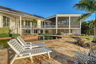 324 Bayshore Dr, Osprey, FL 34229 - Photo 29