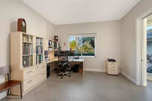 324 Bayshore Dr, Osprey, FL 34229 - Photo 23