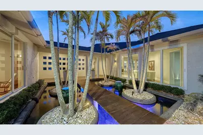 324 Bayshore Drive, Osprey, FL 34229 - Photo 5