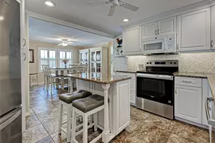 252 Sun Air Cir, Osprey, FL 34229 - Photo 19