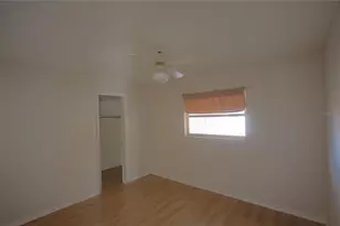 3431 Dunbar Dr, Sarasota, FL 34232 - Photo 11